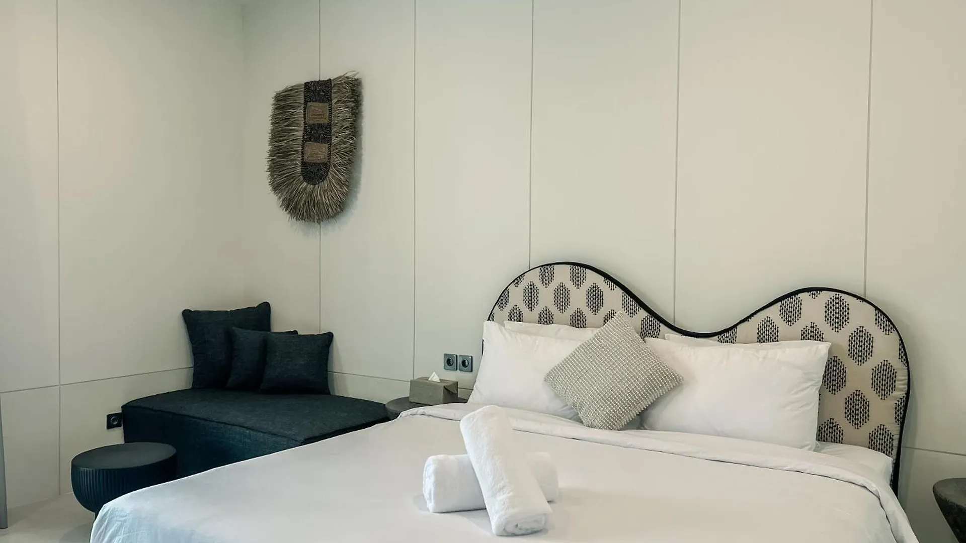 Cara Villa Bali Seminyak   Seminyak (Bali)