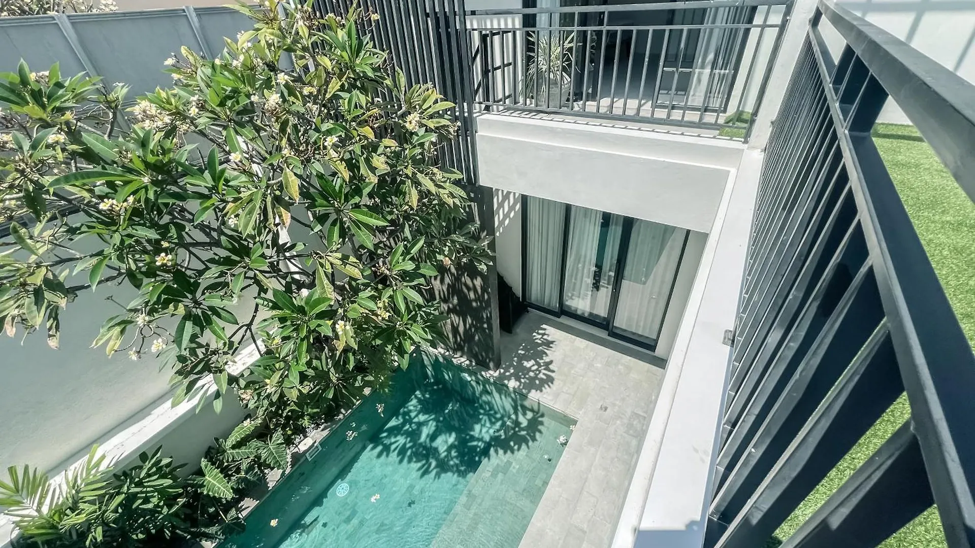 Cara Villa Bali Seminyak