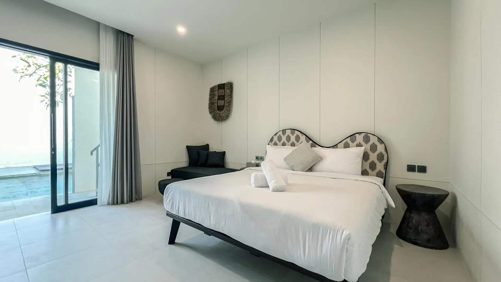 Cara Villa Bali Seminyak